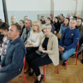 Pierwszy krok w szkolnej przygodzie. Pasowanie pierwszoklasistów w Mochach
