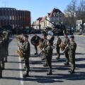 Na zdjęciu Orkiestra Wojskowa z Żagania podczas koncertu na Placu Marszałka Józefa Piłsudskiego.